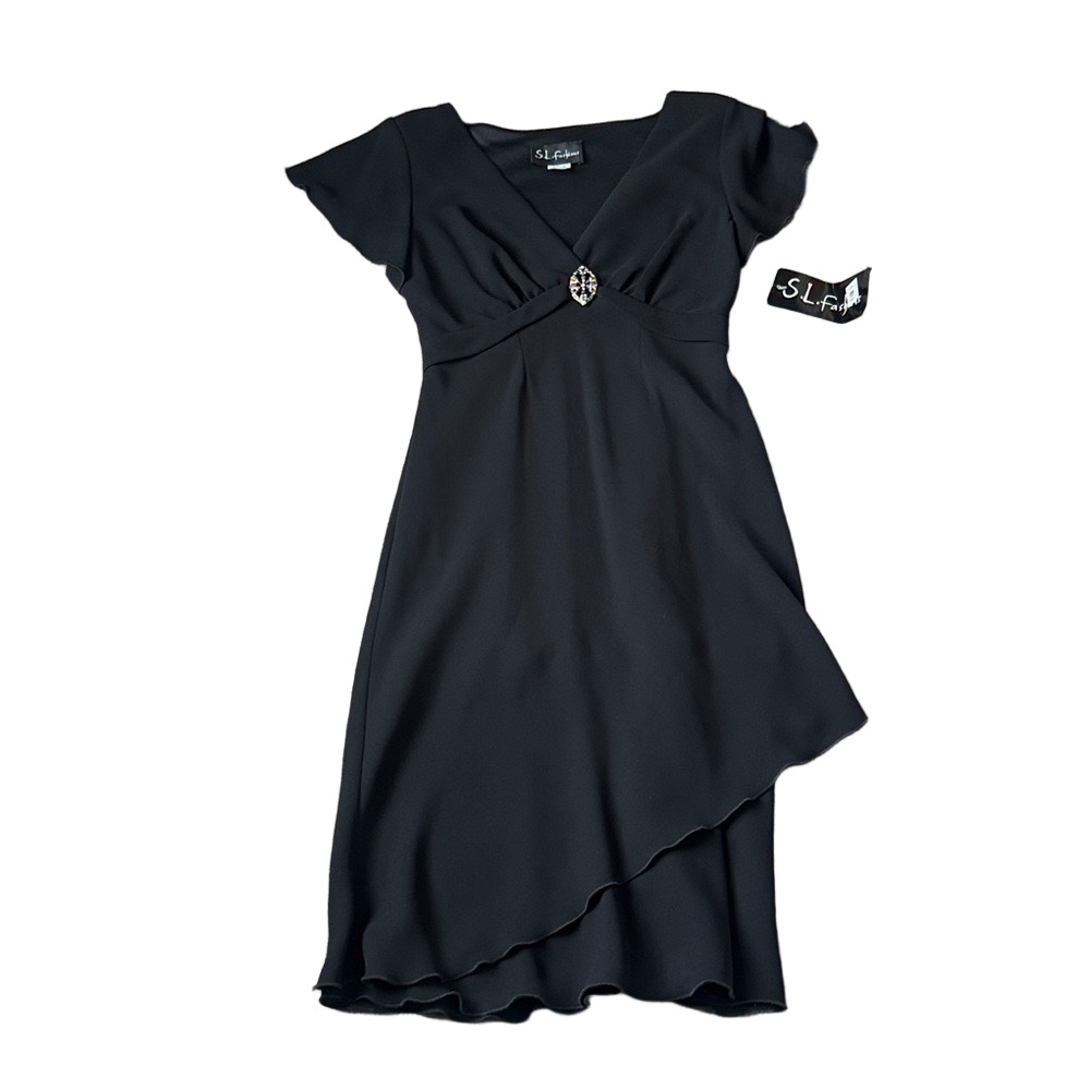 SL Fashions Black Cocktail Dress Layered Rhinestone Detail Short Sleeve SIZE 6
